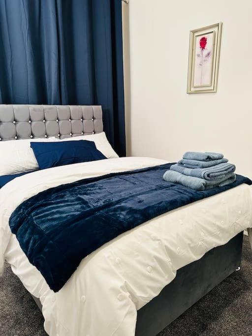 Bespoke 2 Bedroom Apt Derby City Buitenkant foto